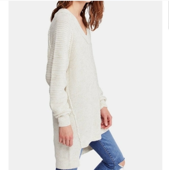 Free People Oversized Neck Sweater sz xs - Picture 3 of 7